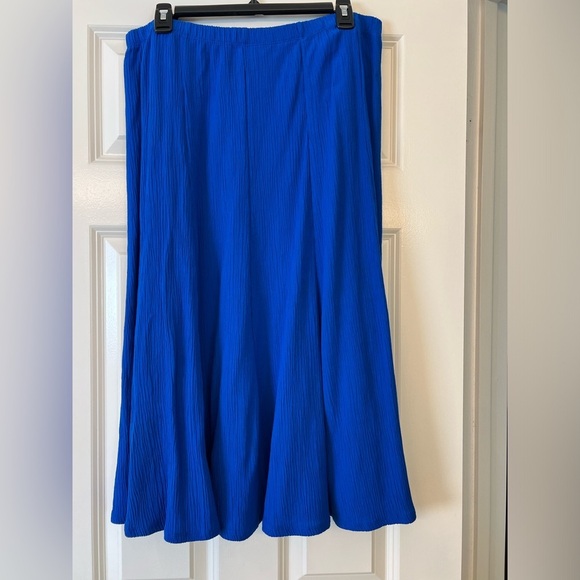 Susan Graver Bright blue midi skirt Size Large - Picture 1 of 8